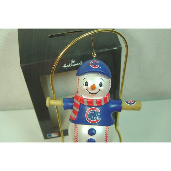 HALLMARK ORNAMENT--CHICAGO CUBS SNOWMAN - Picture 3 of 4